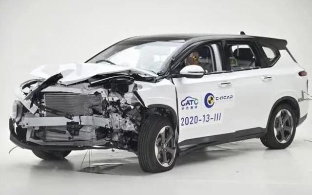 10万级最美“国民瓦罐车”，被批评换汤不换药，新宝骏没招了？