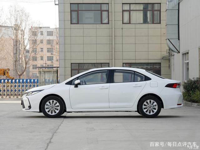 卡罗拉的缺点多吗？它的异响严重吗？车主谈几个小毛病