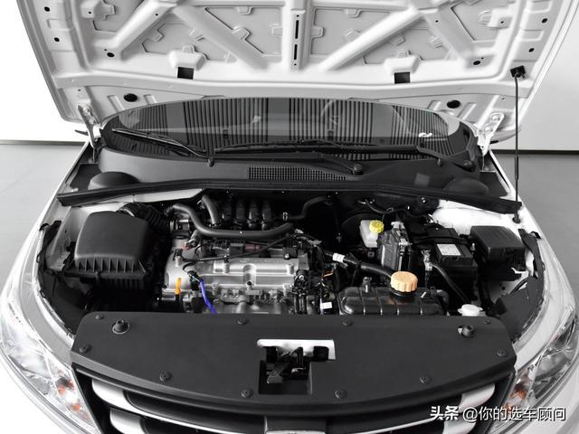 停车方便还不用天天充电，便宜5座省油代步车，带你看宝骏310