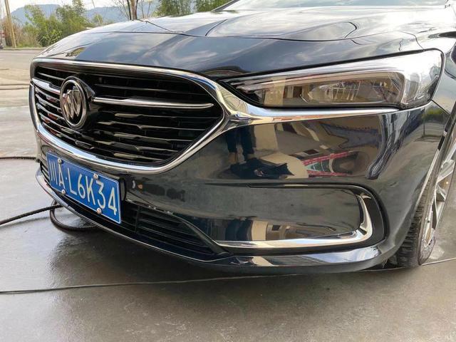 感受君越的时尚，舒适