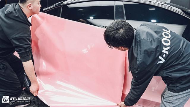 性能版特斯拉model3P变换樱花粉！！