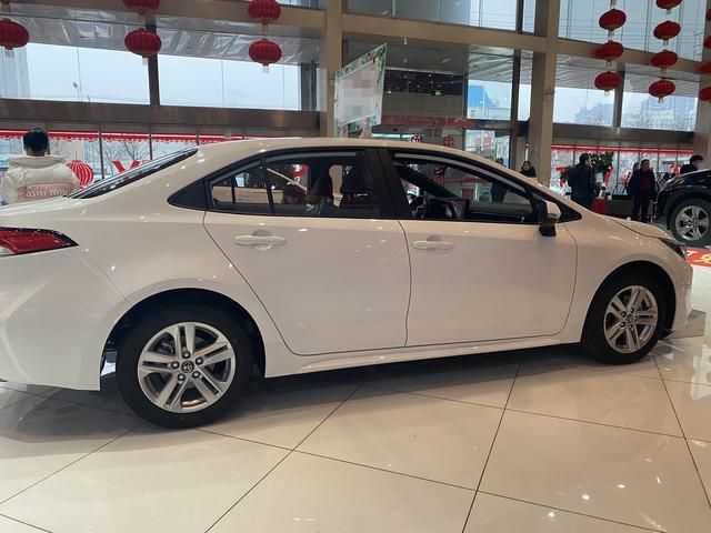 提雷凌“乞丐版”，1.5L+CVT，油耗不到7L，这价格咋样