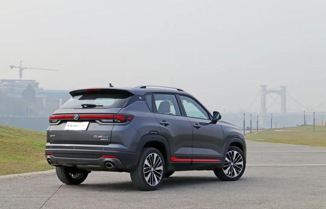 试驾新CS35 PLUS：这底盘说是小CS75我都信