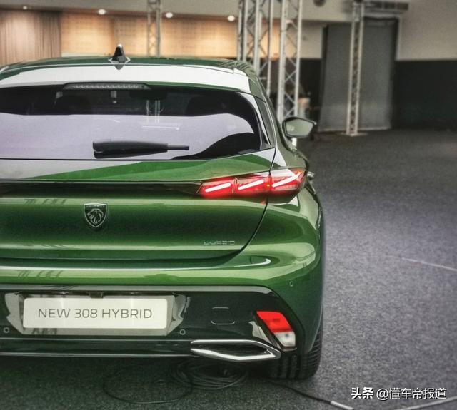 新车 | 思域两厢、高尔夫不香了？新一代标致308实车解析