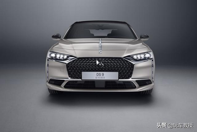 近5米长，起售价不足25万！全新DS 9尾灯真的精美绝伦