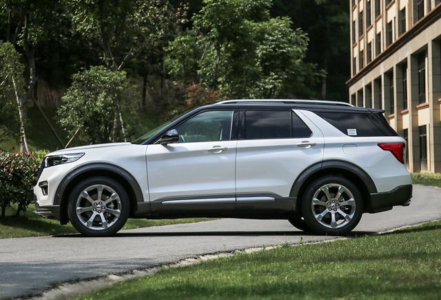 探险者：30万纵置平台SUV，2.3T十个档，外观霸气空间大