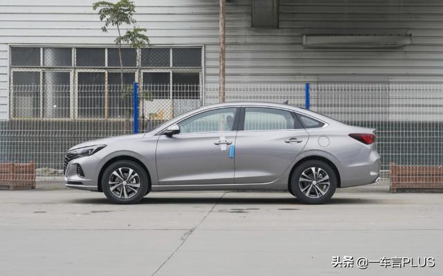 不买三缸机？优惠3万7呢？雪佛兰科鲁泽会香过逸动PLUS吗？