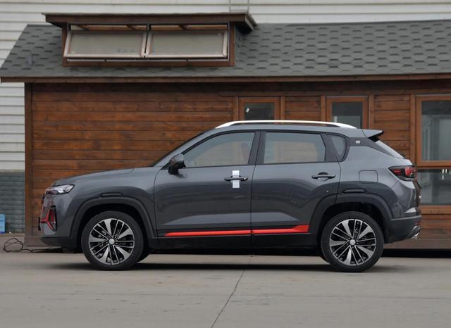 国产实力派SUV，配1.4T+7速双离合，售价不足十万