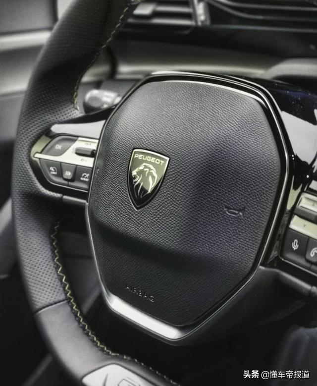 新车 | 思域两厢、高尔夫不香了？新一代标致308实车解析