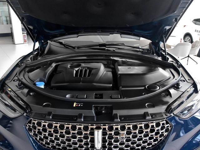 档次感很高的国产SUV，看着像一个小“宝马X6”，VV7GT