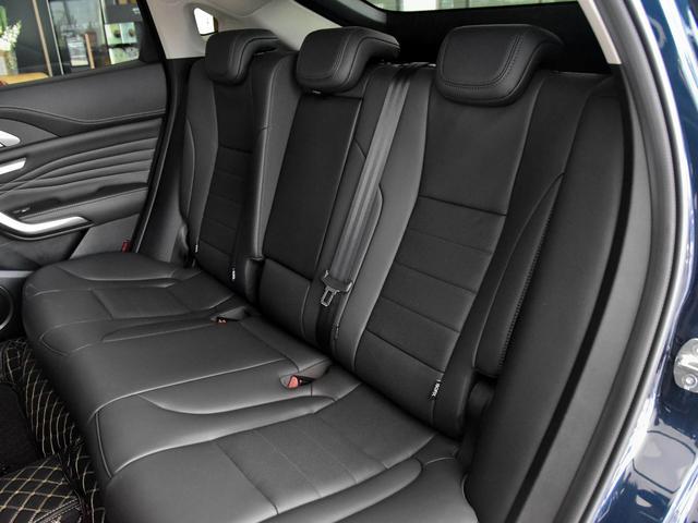 档次感很高的国产SUV，看着像一个小“宝马X6”，VV7GT