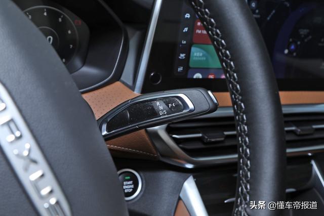 新车｜竞争宋MAX、五菱凯捷？大通G50新车实拍，配电子怀挡