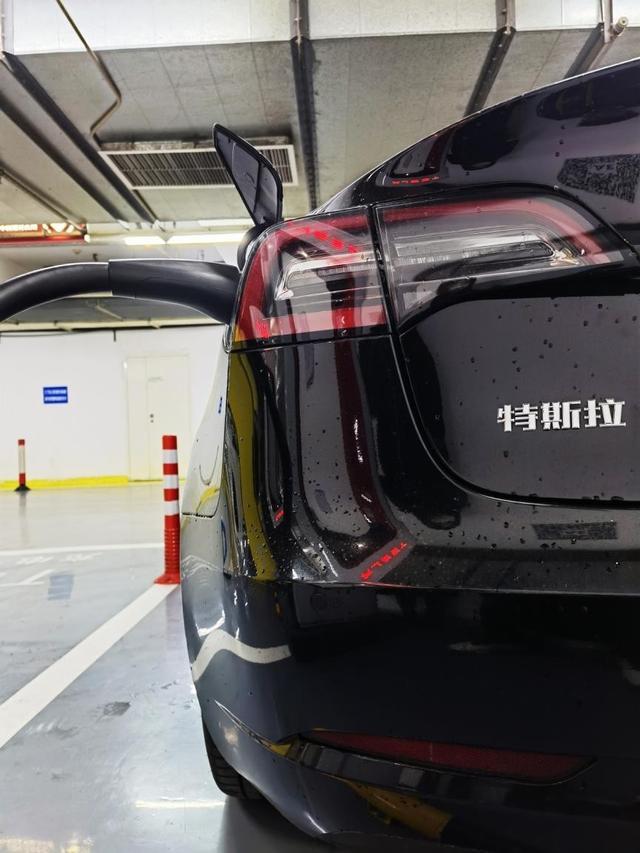 免费深度试驾了两天model 3，聊聊对于2499的感受