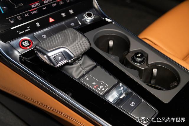 2021款奥迪RS 6 Avant 4.0T 地表最强买菜车