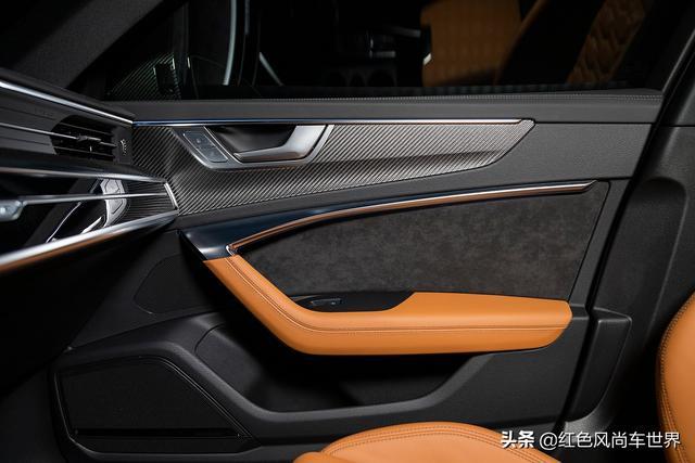 2021款奥迪RS 6 Avant 4.0T 地表最强买菜车