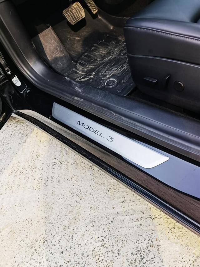 免费深度试驾了两天model 3，聊聊对于2499的感受
