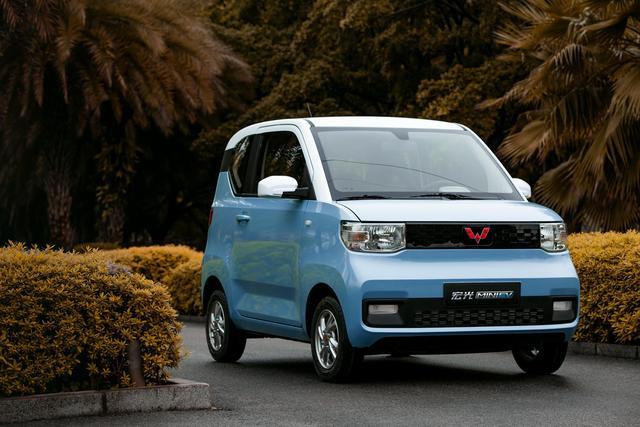 2月轿车销量排行出炉：第一不是轩逸，Model 3挤进前十