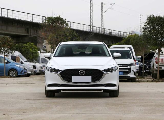 新车｜或将于4月上市，新款马自达3 昂克赛拉实拍曝光