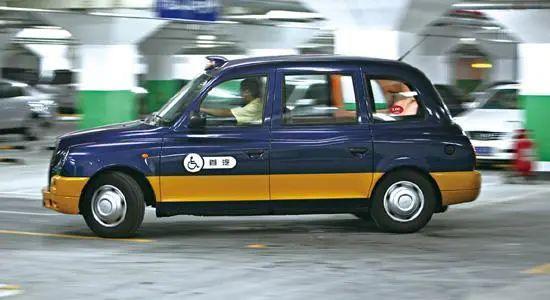 这台“国产车”在欧洲卖50万元，丑得令人发指，却备受好评？