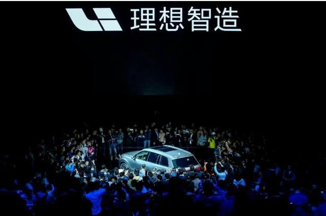 撤销理想ONE免除购置税是假，新能源车百公里油耗9L却是真？