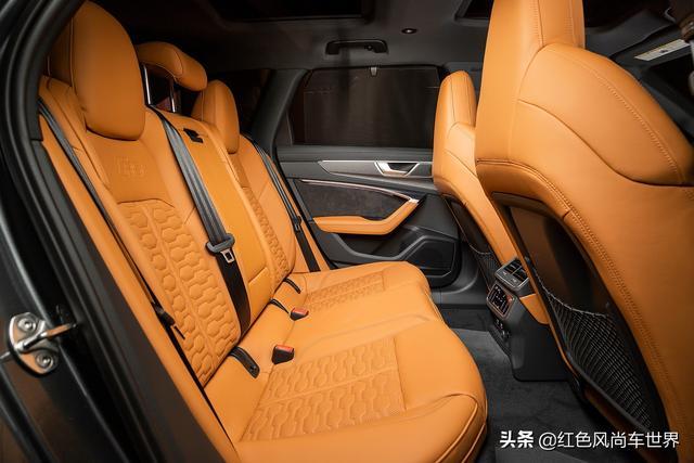 2021款奥迪RS 6 Avant 4.0T 地表最强买菜车