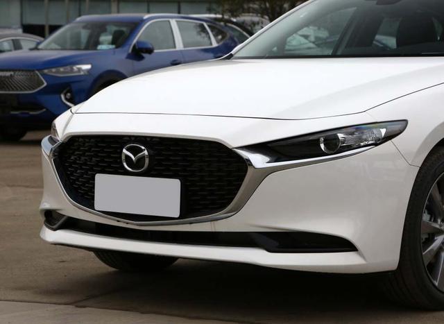 新车｜或将于4月上市，新款马自达3 昂克赛拉实拍曝光