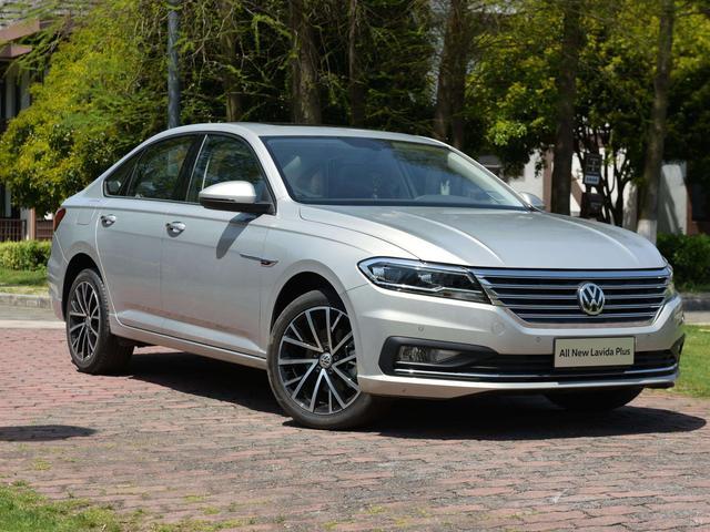 2月轿车销量排行出炉：第一不是轩逸，Model 3挤进前十
