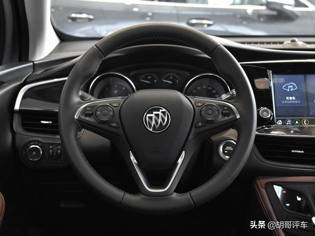 外观大气，内饰稳重，大空间动力强的中型SUV，实拍别克昂科威