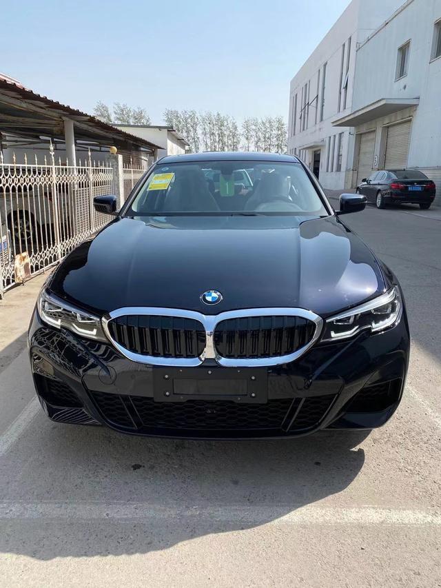 给孩子选车：2021款宝马320LI 提车小记