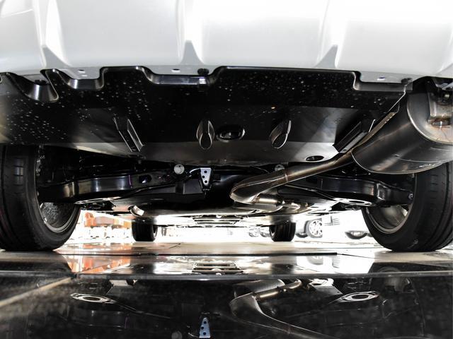 日系紧凑型车，1.8+混动省油又省心，一起看丰田雷凌