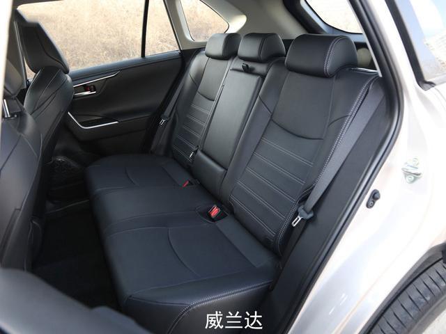 同品牌同平台同级车型找不同 RAV4荣放与威兰达差异对比