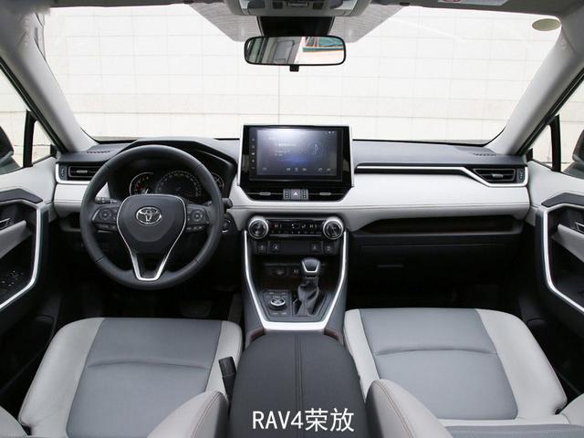 同品牌同平台同级车型找不同 RAV4荣放与威兰达差异对比