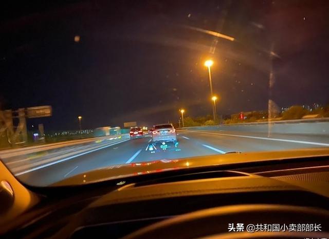 国产汽车的骄傲-红旗H9，媲美劳斯莱斯的外观