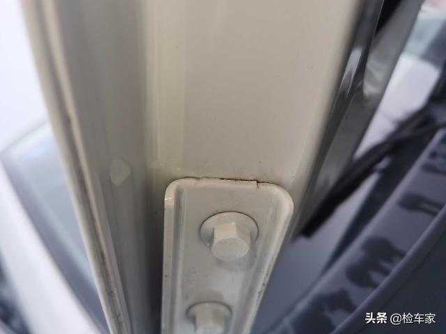 大众朗逸的保值率如何？这位车主开了三年卖7万，坦言还是有通病