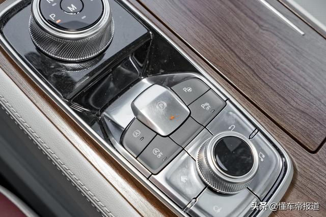 新车｜售18.98万-21.98万元 江铃福特领裕正式上市