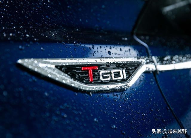 你瞧不上的车、外国人拿来当宝：瑞虎8 Pro在俄罗斯卖20万