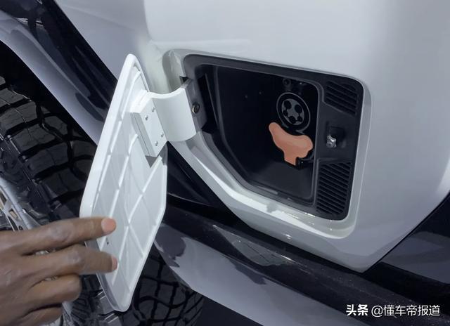 新车｜比雷克萨斯LX570有气势，详解悍马SUV，4月亮相