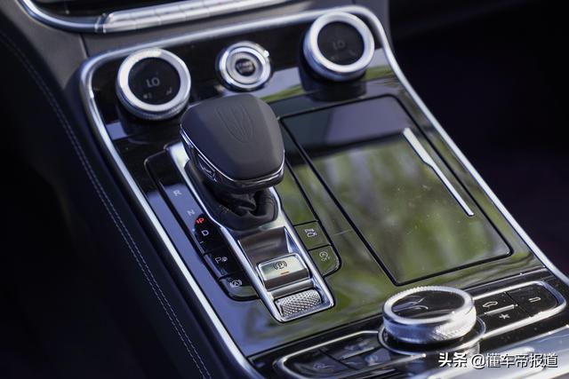 新车｜试驾红旗H9 3.0升V6版，不谈情怀它是一辆好车吗？