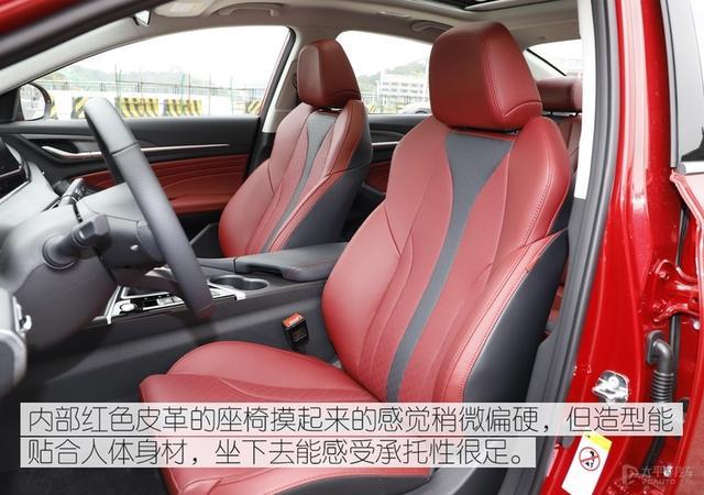 这台逸动PLUS，别看造型运动，开起来其实挺有乐趣