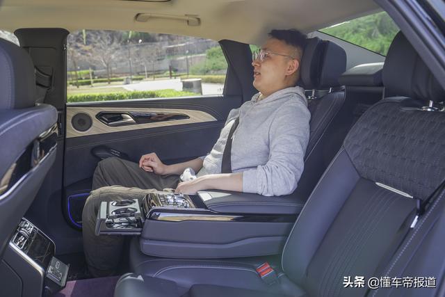 新车｜试驾红旗H9 3.0升V6版，不谈情怀它是一辆好车吗？
