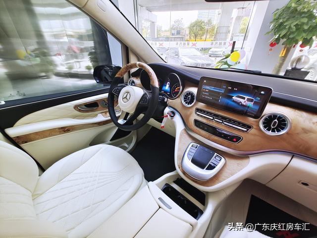 如果你GL8差点意思，又不想加价提埃尔法？看看这款7座MPV