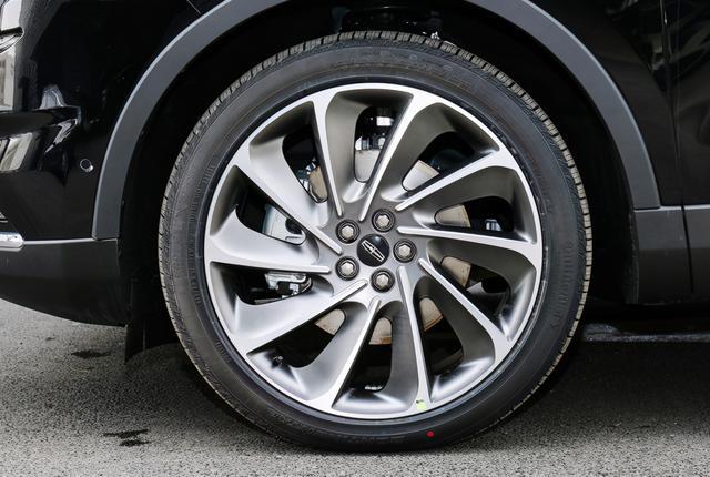 喜提林肯航海家，裸车价格为41.88万元，值不值？