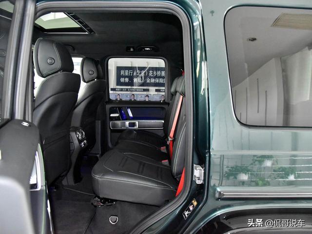 男人适合越野车，V8动力气派，奔驰品牌有排面，带你看奔驰G级
