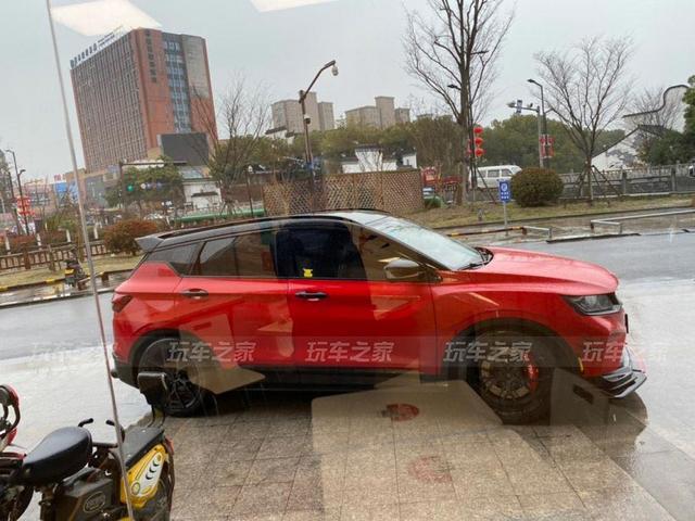 小年轻提吉利缤越两年总结 改装轮毂避震颜值高涨
