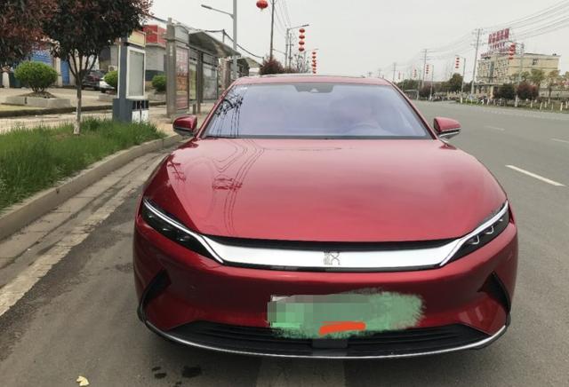 喜提比亚迪汉EV，3000公里后有话说，优缺点说给你听