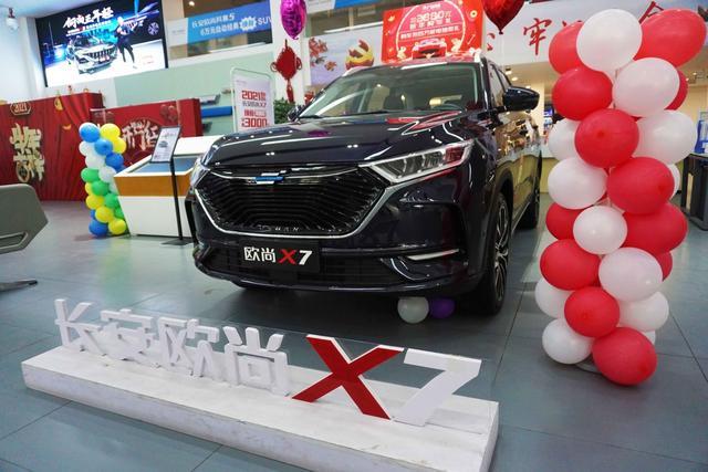 2021款长安欧尚X7到店实拍，十万价位SUV的不二之选？