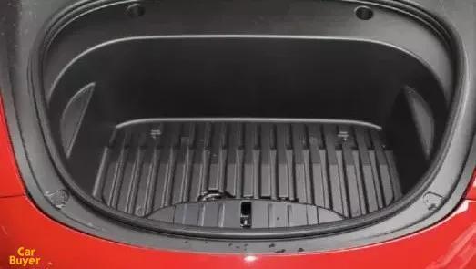 入门Model 3对比小鹏P7，谁更有优势？