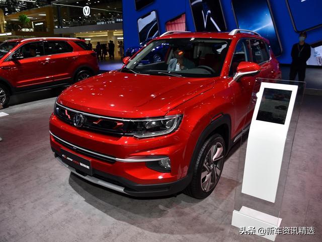 国产精品小车，四缸增压+自动挡，实拍长安CS35PLUS