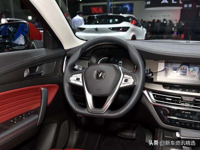 国产精品小车，四缸增压+自动挡，实拍长安CS35PLUS