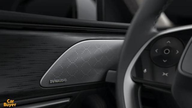 入门Model 3对比小鹏P7，谁更有优势？